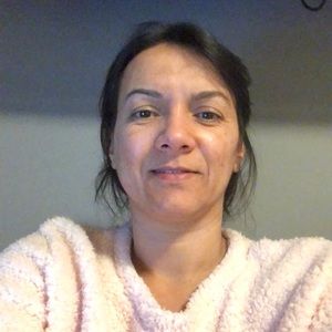 Meet your Posher, Claudia